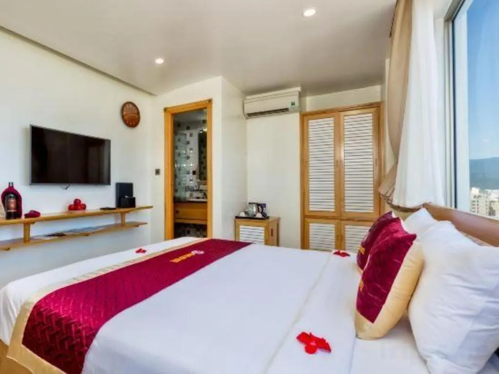 Grand Jeep Hotel Danang Wietnam